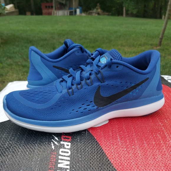 Women Nike Flex 27 Running Shoes | Poshmark